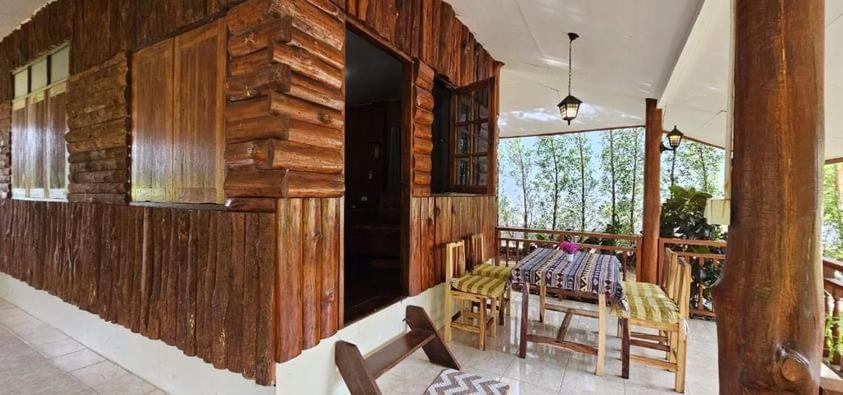 Homdoiintr Farmstay ฮ่อมดอยอินทร์ ฟาร์มสเตย์ Banhuajkeo Kültér fotó