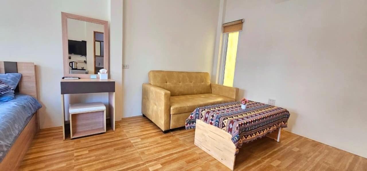 Homdoiintr Farmstay ฮ่อมดอยอินทร์ ฟาร์มสเตย์ Banhuajkeo Kültér fotó